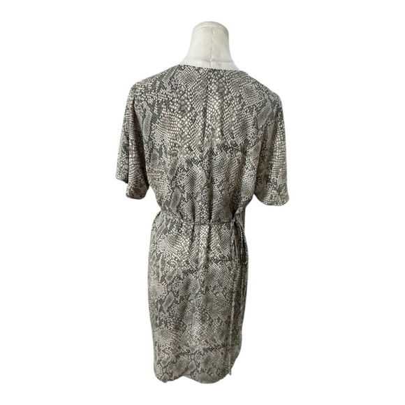 Aritzia Babaton Wallace Wrap Dress Snakeskin Animal Print Size M‎ Mini Sundress - Picture 7 of 11